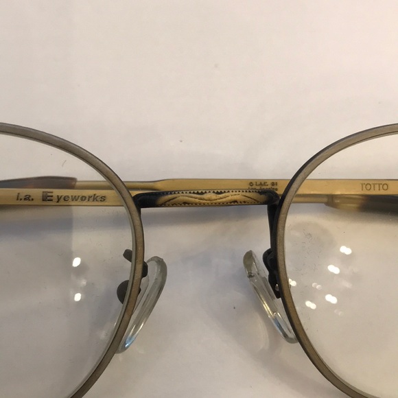 FINAL PRICE DROP Authentic Vintage 90’s glasses - Picture 3 of 6